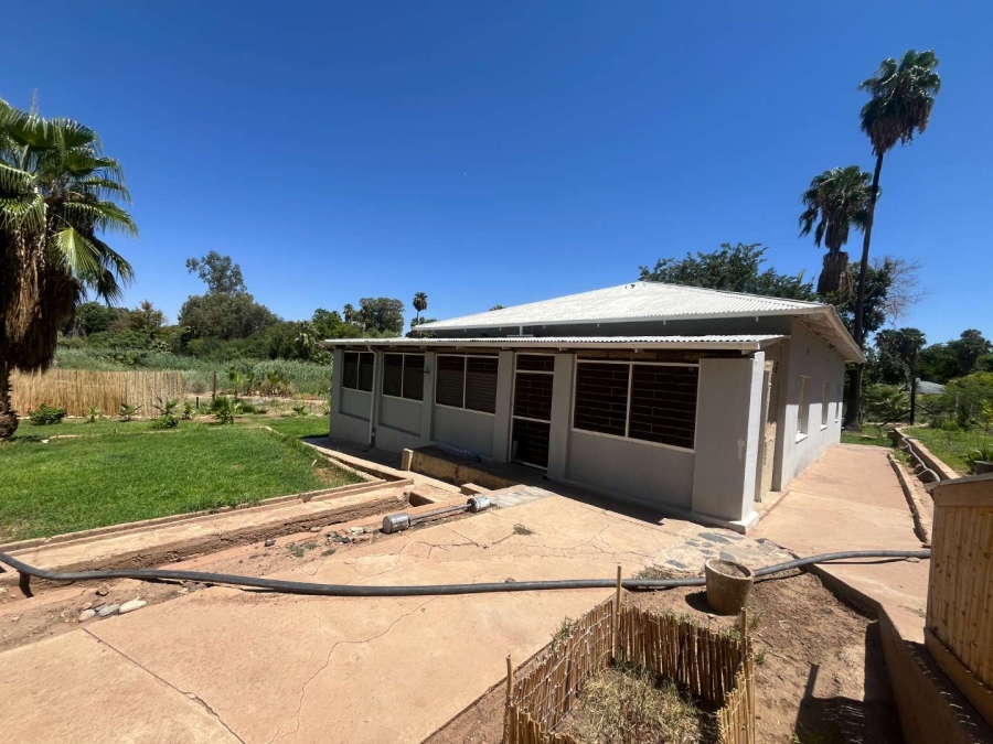 3 Bedroom Property for Sale in Die Rand Northern Cape